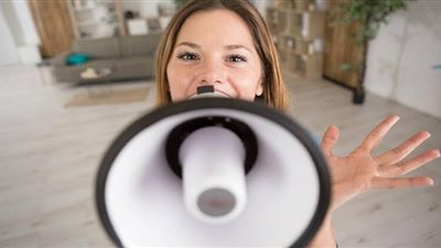 8 صفات يكرهها الرجل في زوجته أبرزها «الرغي والنكد»