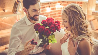 أغرب طقوس الخطوبة في مصر أبرزها «العصا الخضراء وتحدي البلالين»