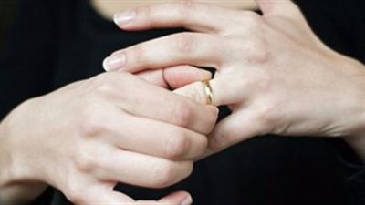 الشبكة بعد فسخ الخطبة.. حق الفتاة أو الشاب؟.. الإفتاء تجيب