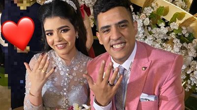 خطوبة بسنت وعمر في حفل عائلي بهيج