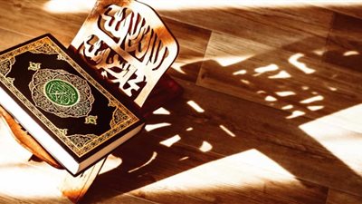 إعجاز اللغة في القرآن (5).. كلمات في كتاب الله تؤدي معنى مختلفًا