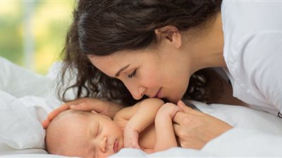 4 مشاكل نفسية تُصيب الأمهات الجدد