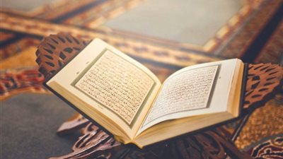 إعجاز اللغة في القرآن (10).. كلمات في كتاب الله تؤدي معنى مختلفًا