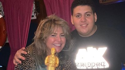 صابرين تحتفل بعيد ميلادها مع أسرتها || صور