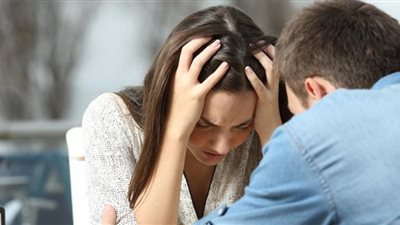 هانم تخلع زوجها: مدمن موسيقى 