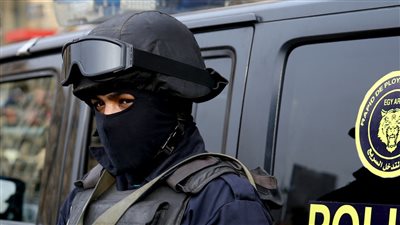 مكونة من 11 رجلًا وسيدة.. المؤبد لعصابة تجارة الكيف في الشرقية