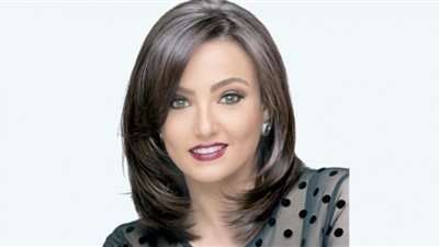 بشرى من الغناء للمشاركة في تأسيس مهرجان الجونة 