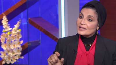 كيف تتعامل الأم مع طلفها مريض السكر؟.. طبيبة تجيب | فيديو