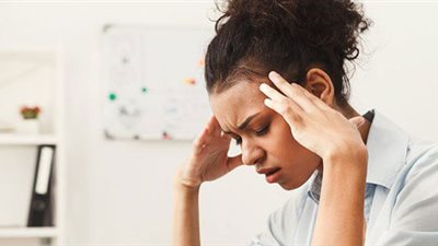 8 طرق تُساعدك على التخلص من التوتر أهمها «اليوجا»