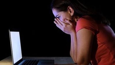 دفعت له 16 ألف جنيه.. القبض على محاسب يبتز طالبة بفيديوهات خادشة 