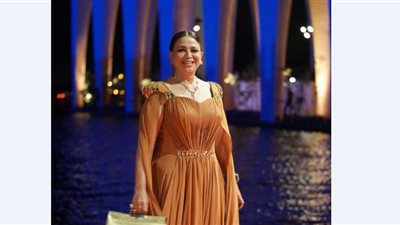 في يومه السابع.. أبرز إطلالات فنانات مهرجان الجونة || صور