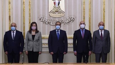 الحكومة تضع آلية لميكنة الخدمات الحكومية بالمدن الجديدة