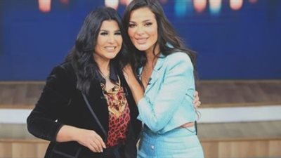 منى الشاذلي توجه رسالة لنادين نجيم