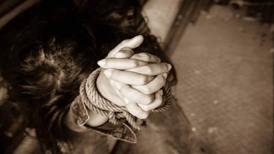 الداخلية تكشف ملابسات فيديو اختطاف فتاة أثناء سيرها بالشارع