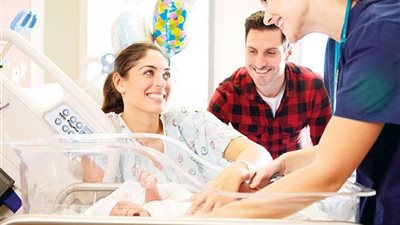 استطلاع للحوامل.. مين يختار اسم المولود؟