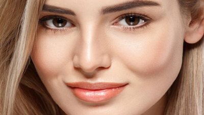 وداعًا لجراحات التجميل.. 7 طرق طبيعية لتسمين الخدود 