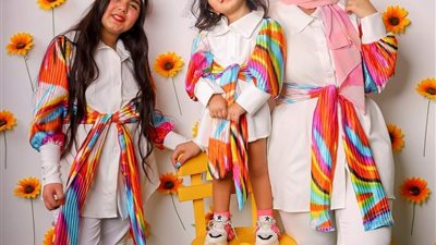 «شيماء حسين».. مصممة أزياء تصنع البهجة بملابس موحدة للأم وطفلتها