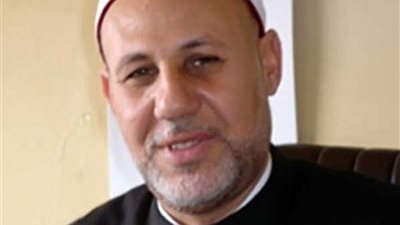 رئيس لجنة الفتوى السابق بالأزهر: المختلعات هن المنافقات