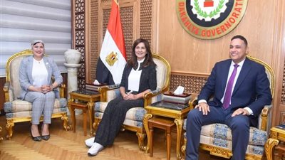 «مراكب النجاة».. نبيلة مكرم: توفير بدائل آمنة للهجرة غير الشرعية