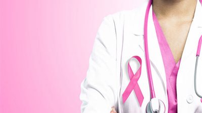 7 معلومات خاطئة عن أسباب إصابة المرأة بالسرطان.. أبرزها «حمالة الصدر»