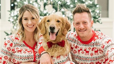 «بيجامة الكريسماس».. ماذا ترتدين خلال احتفالية رأس السنة لهذا العام؟| صور