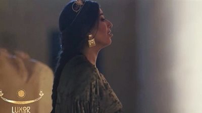 هايدي موسى بتجسيدها لـ«حتشبسوت»: فخورة بمشاركتي وببلدي ورئيسي