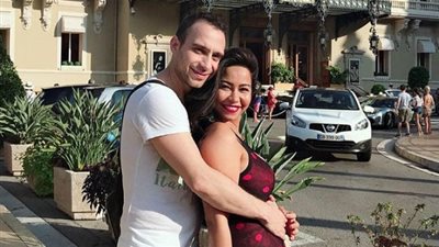 نضال الأحمدية: «طلاق شيرين عبد الوهاب وحسام حبيب وقع اليوم»