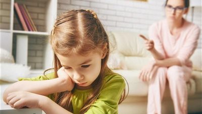 إزاي تخلي طفلك قنوع؟.. استشاري تربوي تُجيب