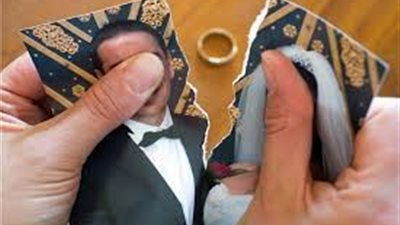 تزوج عليها زوجها ثلاثة.. ولا يعطيها حقها الشرعي