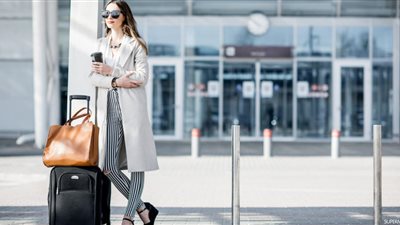 5 أشياء لا تخلو منها حقيبتك عند السفر في الشتاء