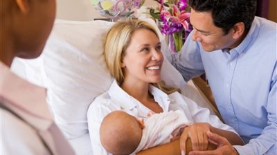 ماذا تعرفين عن جهاز «pca» للولادة بدون ألم؟.. طبيب نساء يُجيب