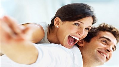 «وشك منوّر»| تغيرات يشهدها جسمك بعد الزواج.. البشرة المتوهجة أبرزها