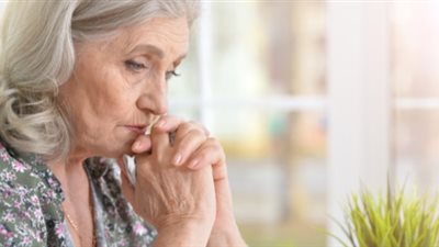 سن اليأس.. تعرفي عليه وأعراض ما قبل انقطاع الحيض