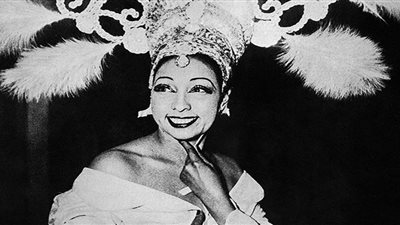 جوزفين بيكر.. أول امرأة سمراء تدفن في «البانثيون»