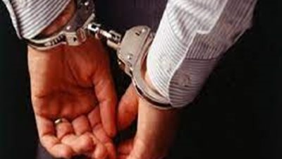 ثلاثة قصص مثيرة.. نساء وقعن في شباك النصابين