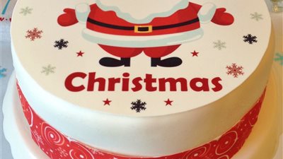 طريقة عمل كيك الكريسماس في المنزل احتفالًا برأس السنة