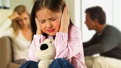 «تبول لا إرادي».. كيف تؤثر الخلافات الزوجية على طفلك؟