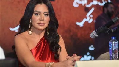 بعد إطلالتها بالأحمر.. رانيا يوسف تكشف مكان احتفالها برأس السنة