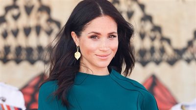 10 مناسبات كسرت فيها ميجان ماركل بروتوكولات الموضة للعائلة المالكة | صور