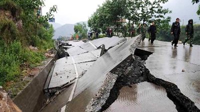 غير زلزال اليوم .. 3 عوامل تربط مصر بجزيرة كريت