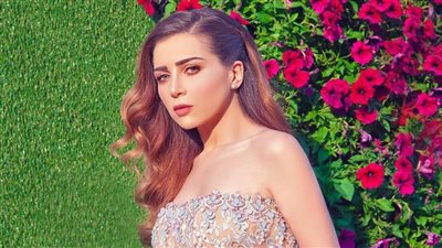 تطورات الحالة الصحية لـ مي عز الدين بعد استعدادها لعملية جراحية خطيرة