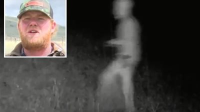 صياد يدّعي التقاطه كائن فضائي عارِِ في منطقة سيئة السمعة| صور