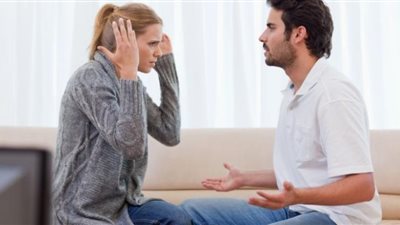 من تجارب المطلقات.. هل تدخل الأهل يُسبب الانفصال؟ 