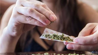 رحلة الحب والمخدرات بين روميو وجوليت تنتهي بـ 15 سنة سجنًا      