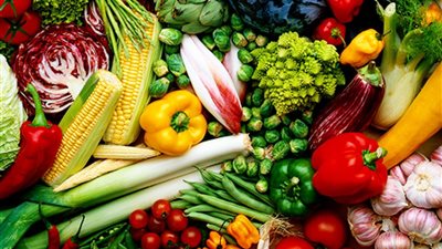 أسعار الخضار اليوم الجمعة في الأسواق المحلية.. الثوم بـ 22 جنيهًا