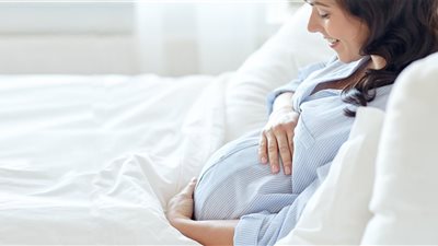 استمتعي بحياتك.. مميزات الحمل والولادة بعد الـ 30