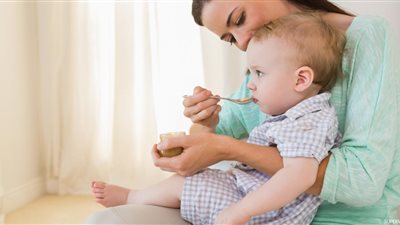 بالأرز أفضلها.. أفضل أنواع الشوربة لتدفئة طفلك في سن 6 أشهر