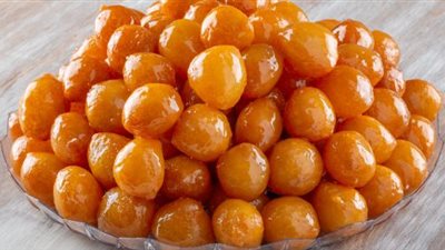 لمحبي الحلويات.. طريقة عمل لقمة القاضي بالكاسترد