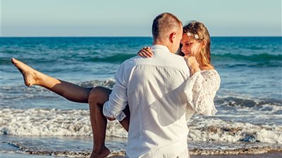 6 أخطاء في شهر العسل تجعل حياتك صعبة في سنة أولى زواج