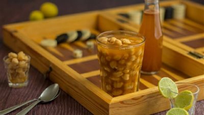 «مشروب الشتاء الأول».. طريقة عمل حمص الشام زي المحلات